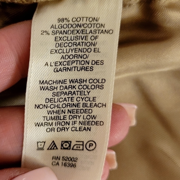 DKNY Stitch-Stripe Stretch Crop Pants - Picture 10 of 10